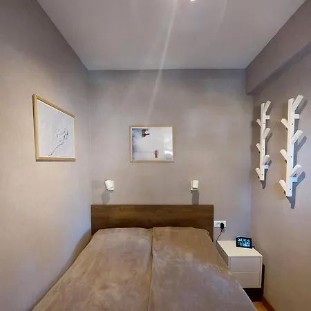 C519 - Vucko - Private Host Apartamento 4*