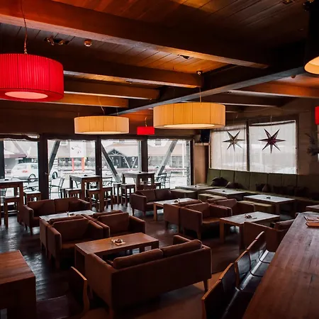 C519 - Vucko - Private Host 아파트